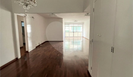 Apartamento à venda com 3 quartos, sendo 1 suíte,  em Perdizes, São Paulo, SP
