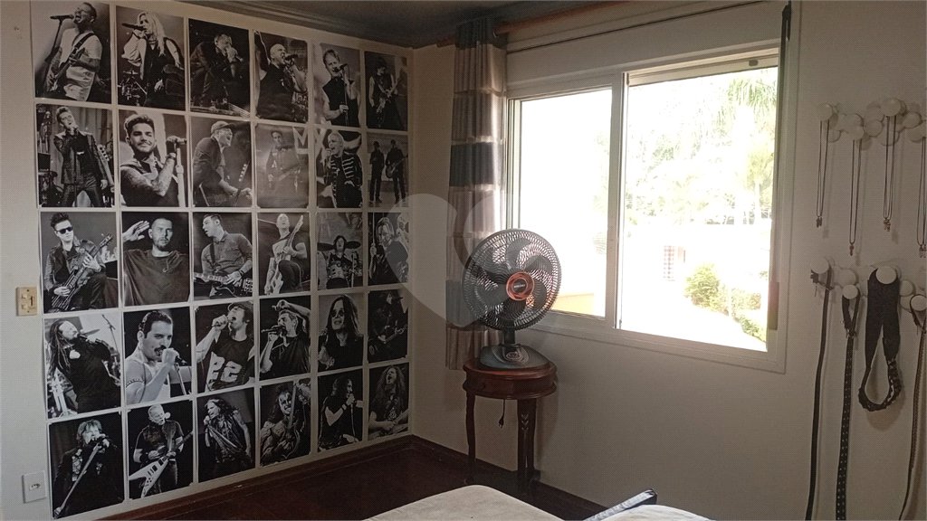 Casa à venda com 4 quartos, sendo 2 suítes, no condomínio Canamari, São Paulo - SP