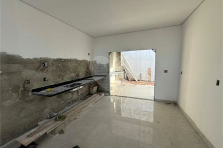 Casa à venda com 3 quartos, sendo 1 suíte,  no condomínio Residencial Marina, Itapetininga - SP