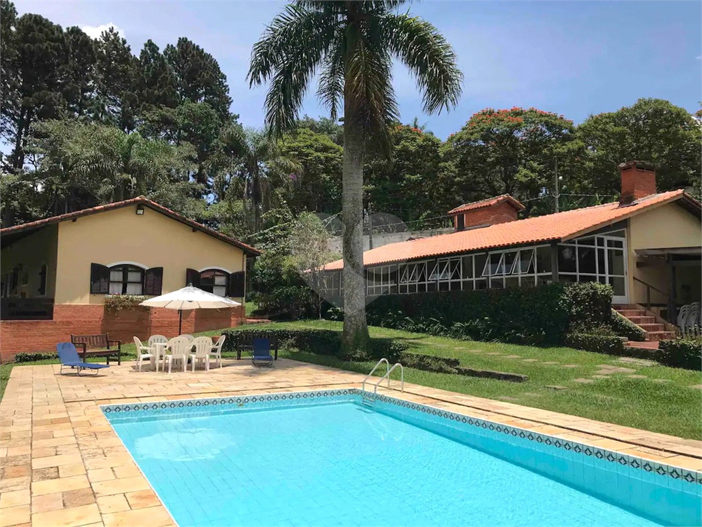 Chácara à venda com 3 quartos, sendo 1 suíte,  em Recanto Flora (mailasqui), São Roque, SP