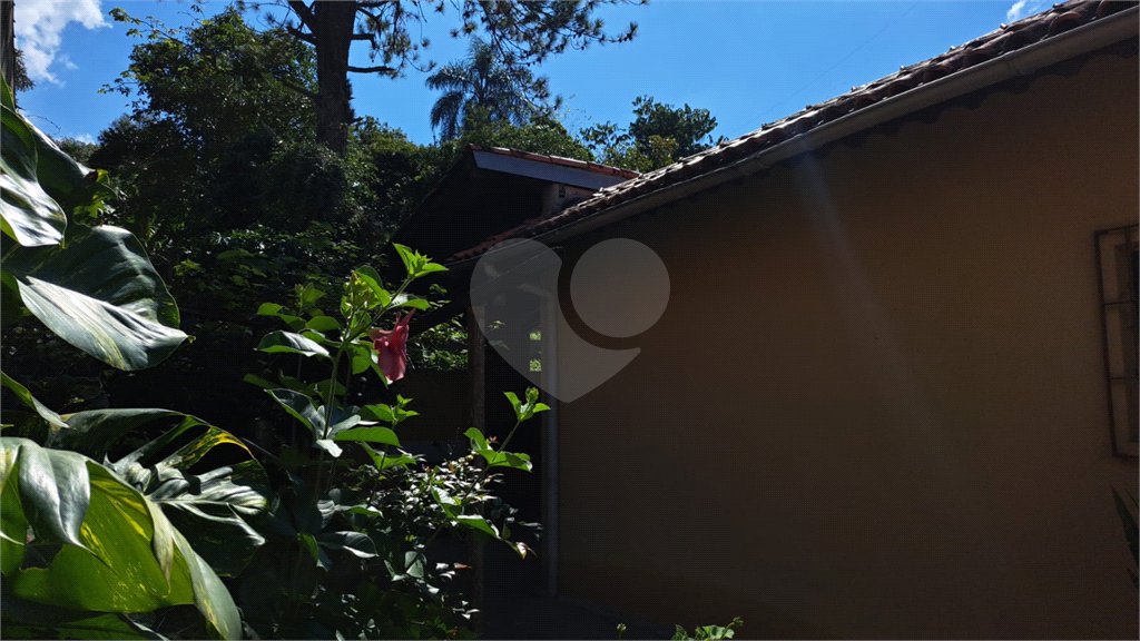 Casa à venda com 3 quartos, sendo 1 suíte, em Rio Acima, Mairiporã, SP