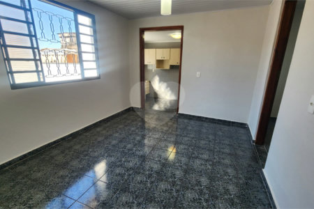 Casa à venda com 3 quartos em Vila Ramaciotti, Valinhos, SP