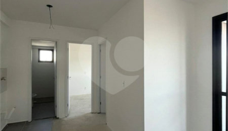 Apartamento à venda com 2 quartos em Jardim Trussardi, São Paulo, SP