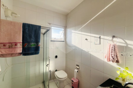 Casa à venda com 2 quartos, sendo 1 suíte, em Campo Grande, Rio de Janeiro, RJ