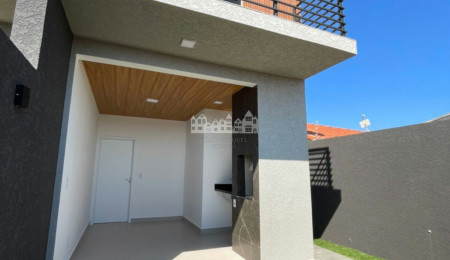 Casa à venda com 3 quartos, sendo 1 suíte,  em Vila Petrópolis, Atibaia, SP