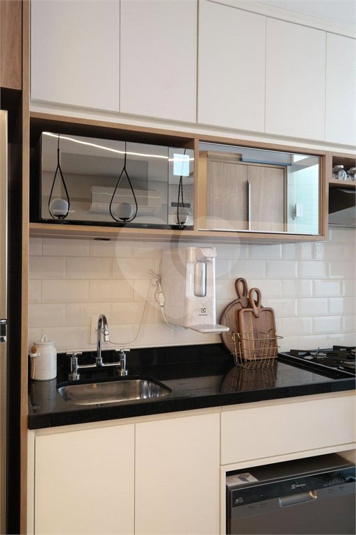 Apartamento à venda com 1 suíte em Jardim das Acácias, São Paulo, SP