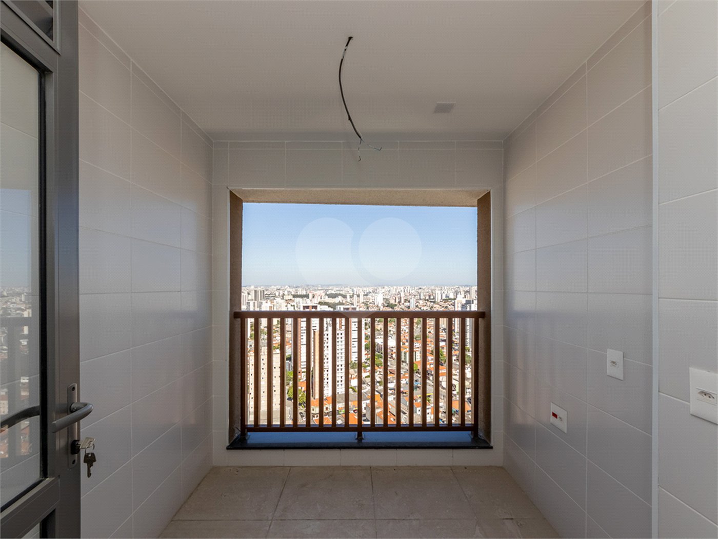 Apartamento à venda com 4 quartos, sendo 2 suítes, em Vila Gumercindo, São Paulo, SP