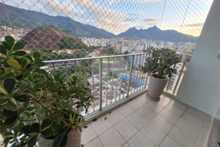 Apartamento à venda com 3 quartos, sendo 1 suíte, em Maracanã, Rio de Janeiro, RJ