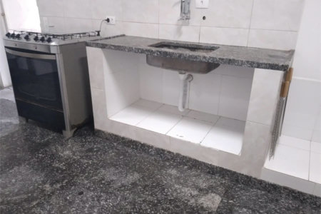 Sobrado à venda com 3 quartos em Vila Cordeiro, São Paulo, SP