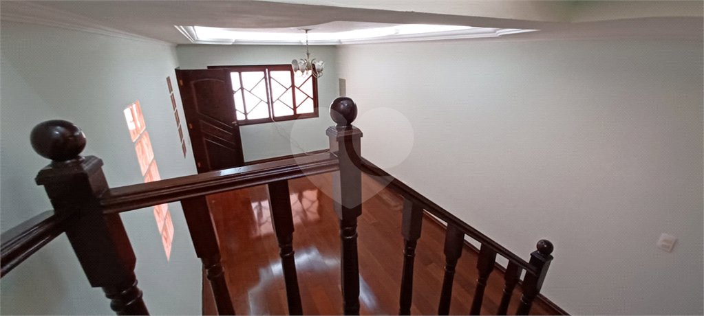 Sobrado à venda com 3 quartos, sendo 1 suíte, em Parque Renato Maia, Guarulhos, SP
