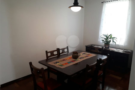 Sobrado à venda com 3 quartos, sendo 1 suíte, em Vila São Francisco (zona Sul), São Paulo, SP