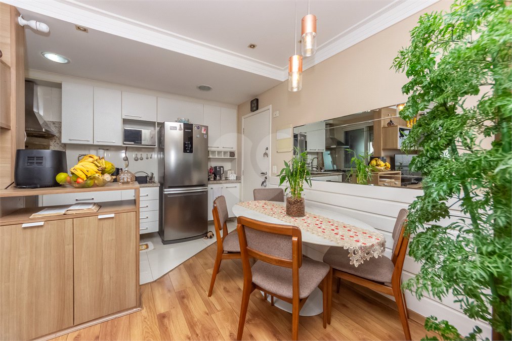 Apartamento à venda com 2 quartos em Saúde, São Paulo, SP