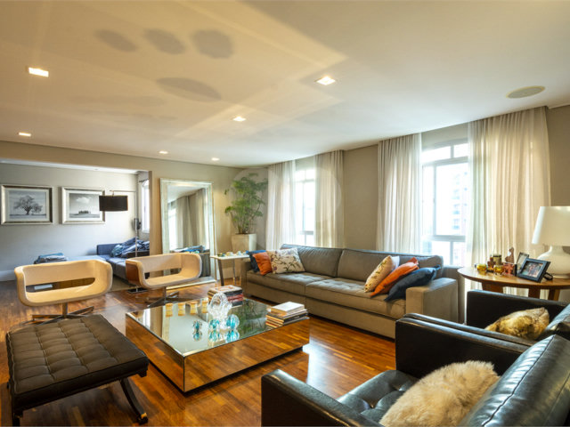 Apartamento à venda com 3 quartos, sendo 1 suíte,  em Jardim Marajoara, São Paulo, SP