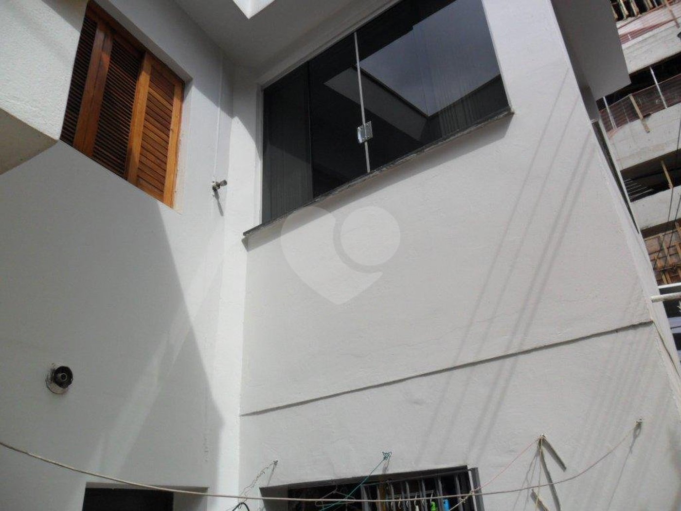 Sobrado à venda com 3 quartos, sendo 1 suíte, em Vila Romero, São Paulo, SP