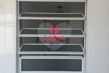 Apartamento à venda com 4 quartos, sendo 2 suítes,  em Vila Adyana, São José dos Campos, SP