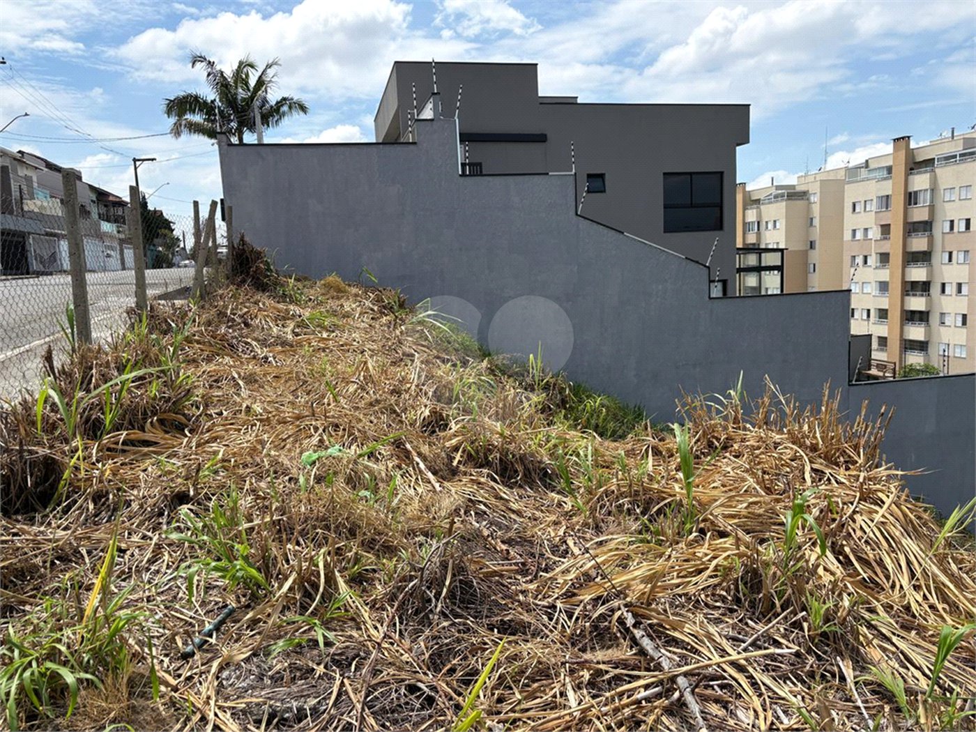 Terreno à venda em Vila Nova Socorro, Mogi das Cruzes, SP