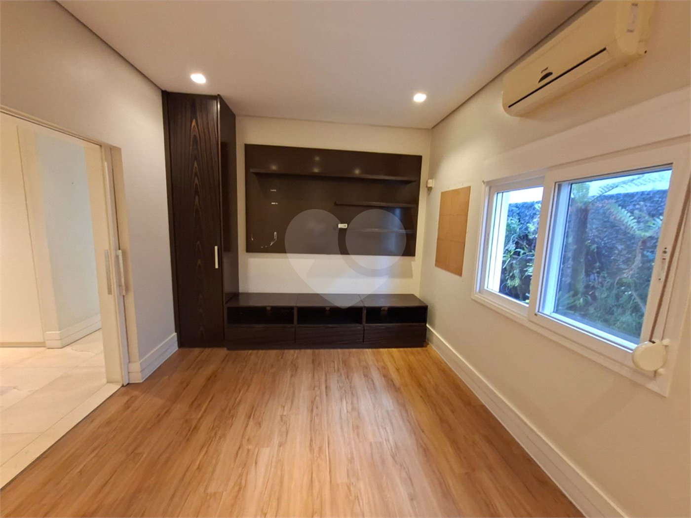 Casa à venda com 2 quartos, sendo 1 suíte, em Planalto Paulista, São Paulo, SP