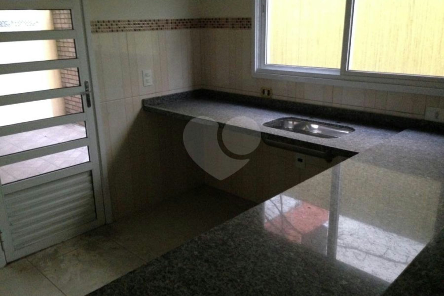 Sobrado à venda com 3 suítes em Tremembé, São Paulo, SP