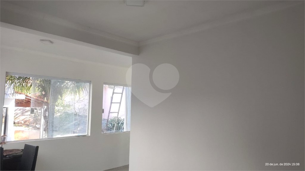 Casa à venda com 6 quartos, sendo 1 suíte, no condomínio Cafezal IV, Itupeva - SP