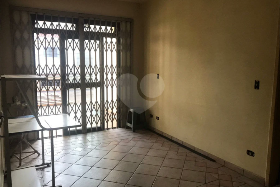Sobrado à venda com 5 quartos, sendo 1 suíte, em Tremembé, São Paulo, SP