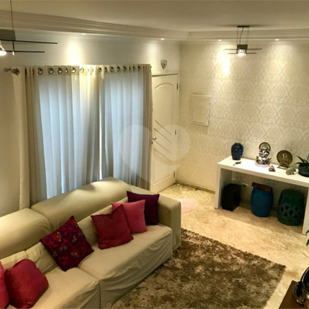 Casa à venda com 3 quartos, sendo 1 suíte, no condomínio San Marco, São Paulo - SP