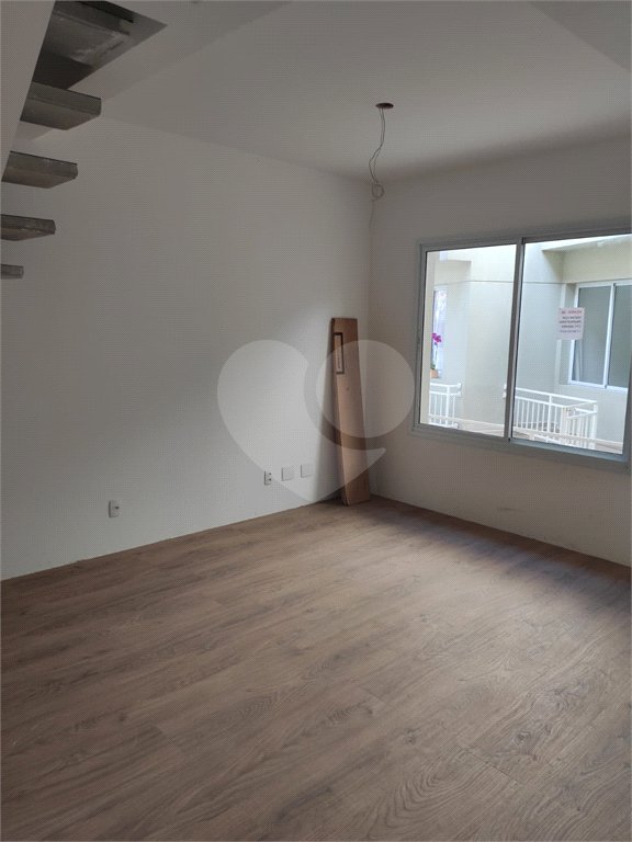 Casa à venda com 2 suítes no condomínio Cântaros da Serra, São Paulo - SP