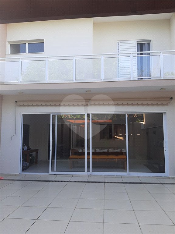 Casa à venda com 3 suítes no condomínio Village Moutonnée, Salto - SP