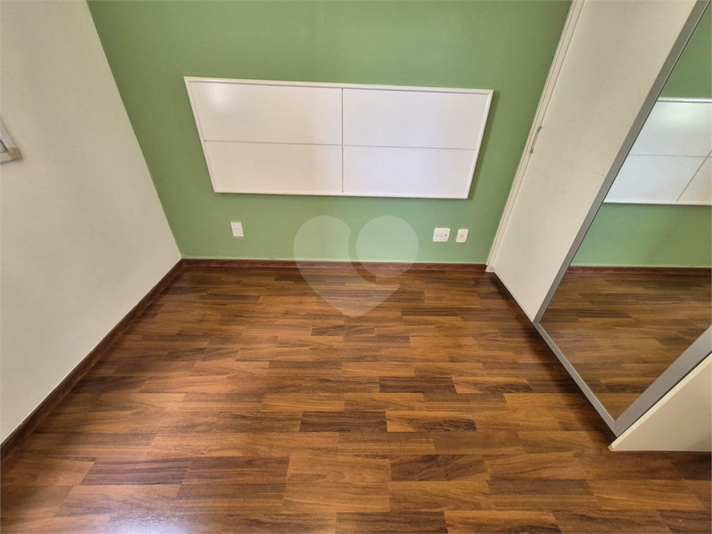 Apartamento à venda com 2 quartos em Vila Anastácio, São Paulo, SP