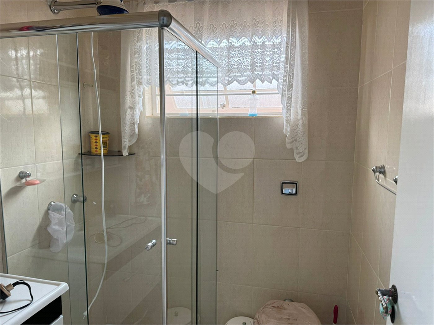Casa à venda com 2 quartos, sendo 1 suíte, em Jardim Shangri-lá, Itapetininga, SP