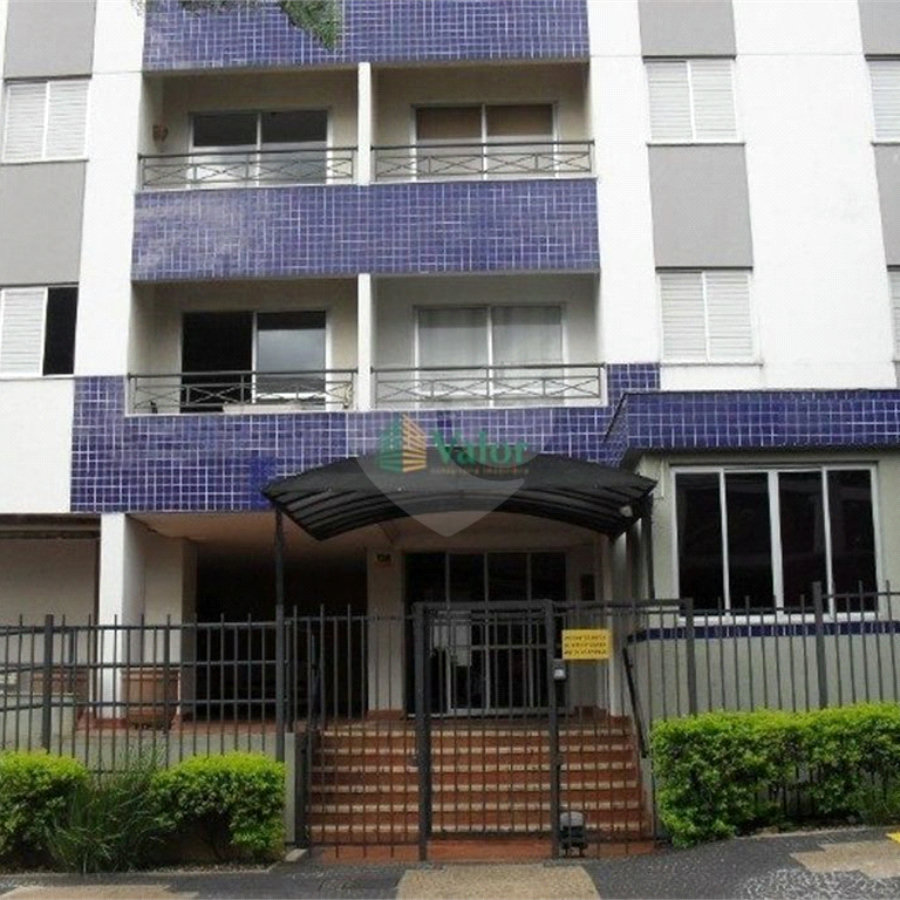 Apartamento no Edifício Villagio Di Napoli .