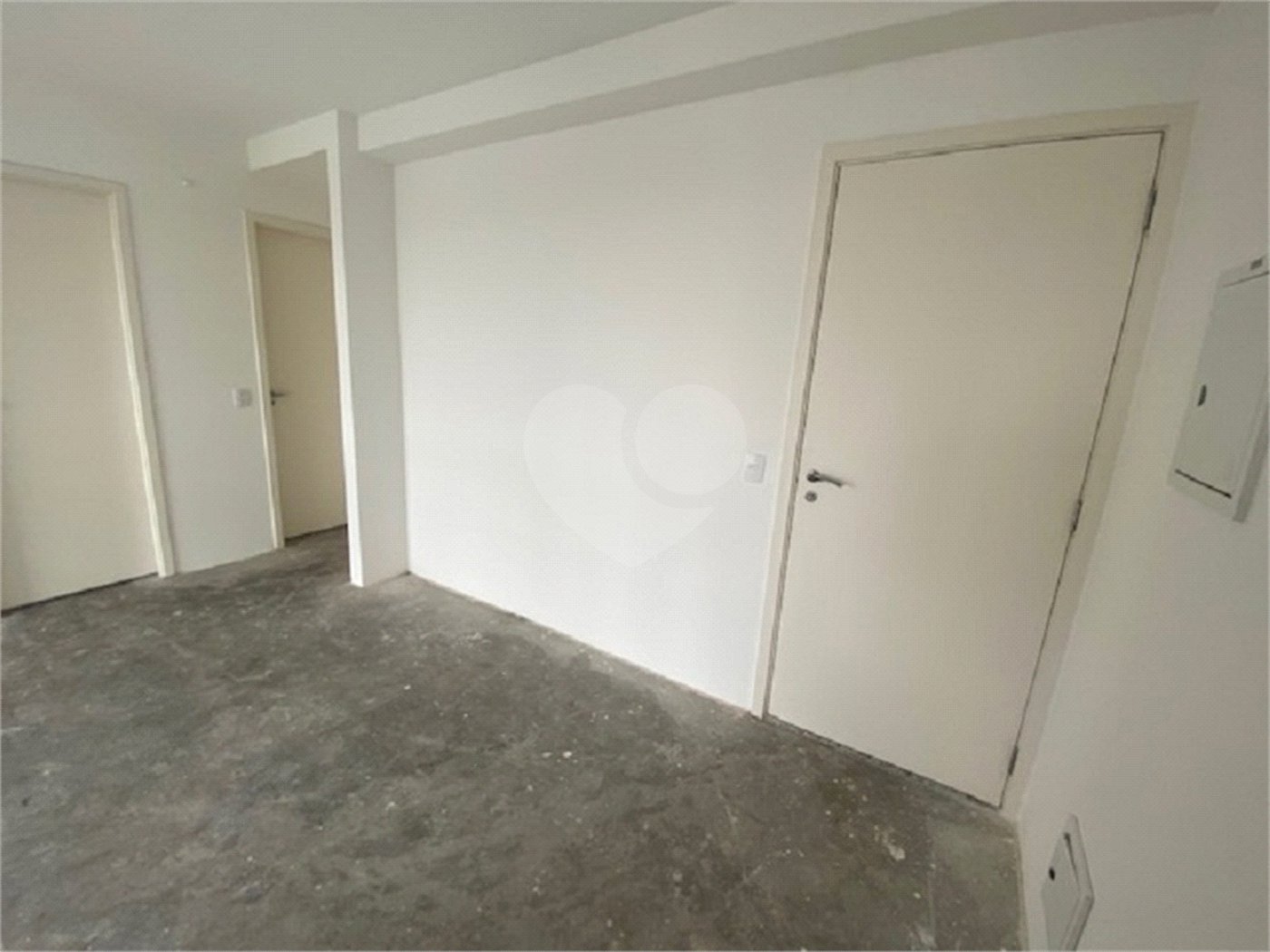 EXCELENTE APARTAMENTO NA ACLIMAÇÃO