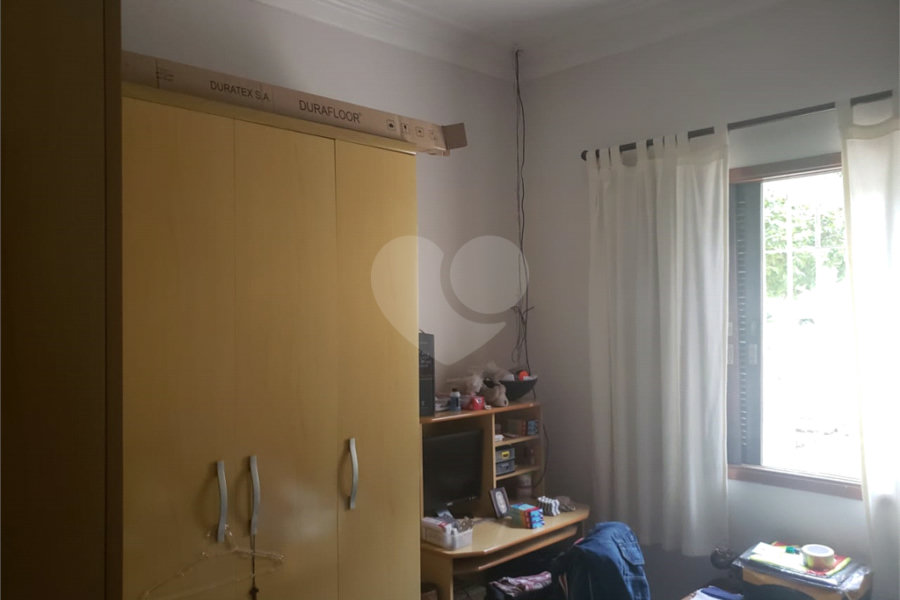 Casa Térrea à venda com 3 quartos em Horto, São Paulo, SP