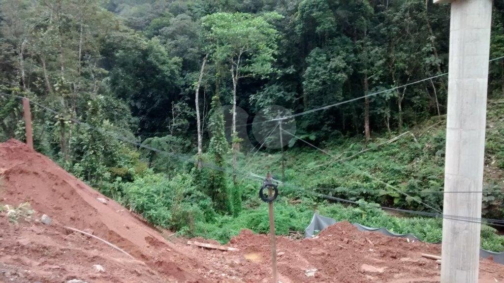 Terreno à venda em Jardim Glória, Miracatu, SP