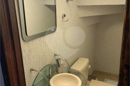 Casa à venda com 3 quartos, sendo 1 suíte, em Vila Fátima, Guarulhos, SP
