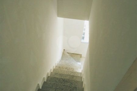 Casa à venda com 2 quartos, sendo 1 suíte, no condomínio Tanque Velho, São Paulo - SP