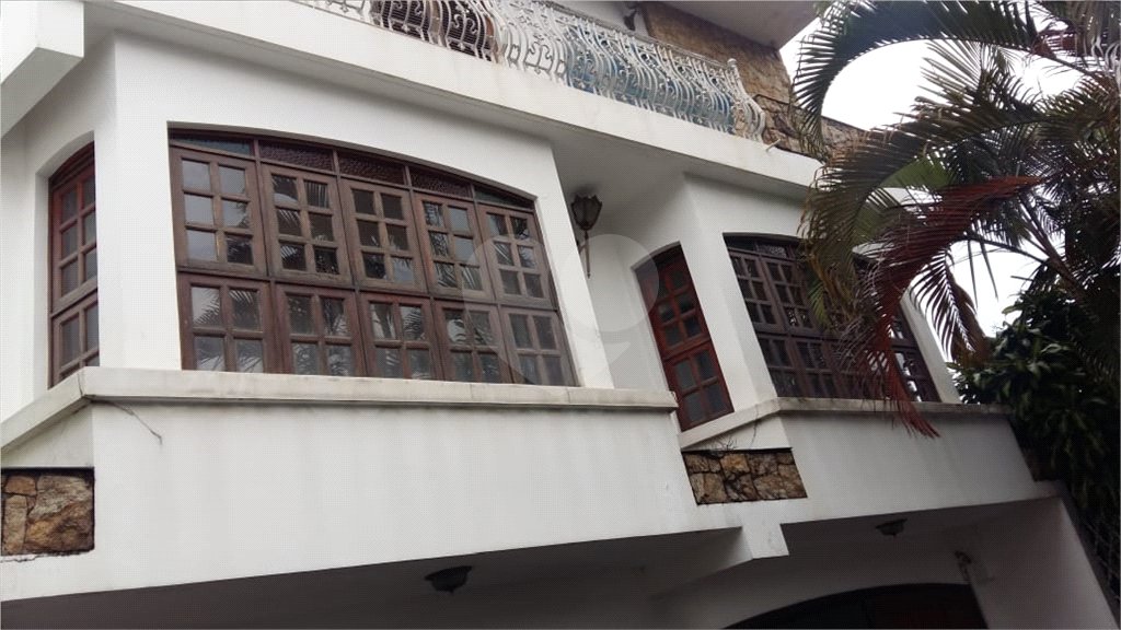 Sobrado à venda com 4 suítes em Tremembé, São Paulo, SP