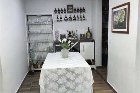 Sobrado à venda com 3 quartos, sendo 1 suíte, em Chácara Monte Alegre, São Paulo, SP