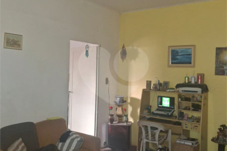 Casa à venda com 3 quartos, sendo 2 suítes, em Vila Gustavo, São Paulo, SP