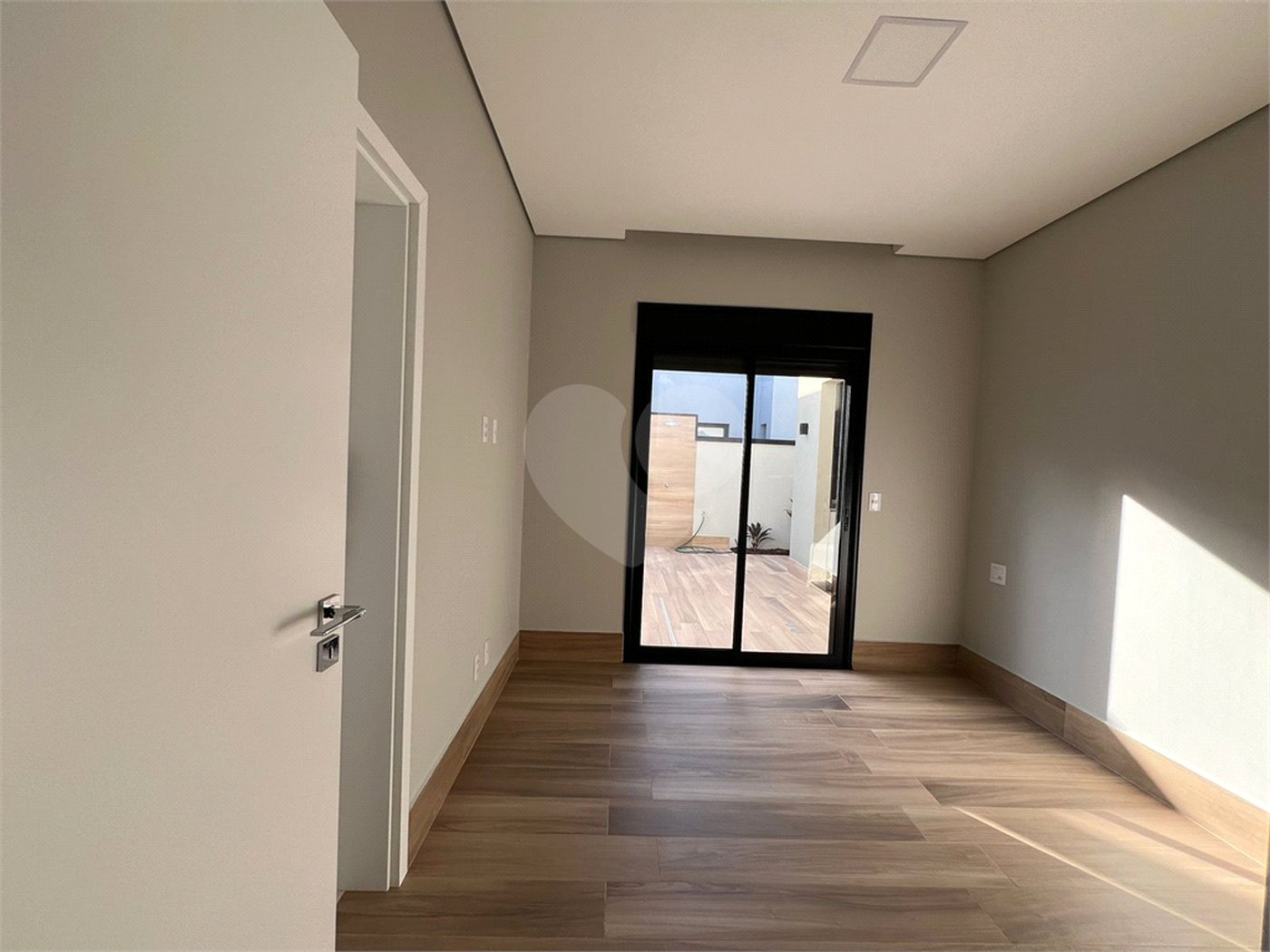 Terreno à venda com 3 suítes no condomínio Cond Jardim Piemonte, Indaiatuba - SP