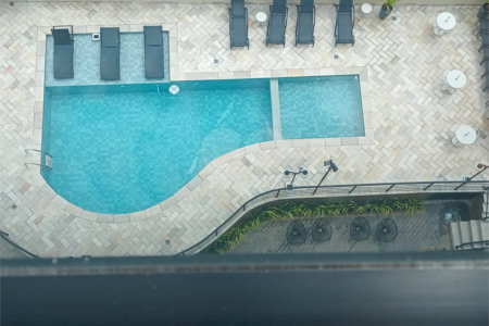 Apartamento à venda com 3 quartos, sendo 1 suíte,  em Vila Suzana, São Paulo, SP