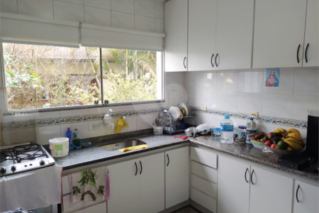 Sobrado à venda com 4 quartos, sendo 2 suítes, em Jardim Prudência, São Paulo, SP