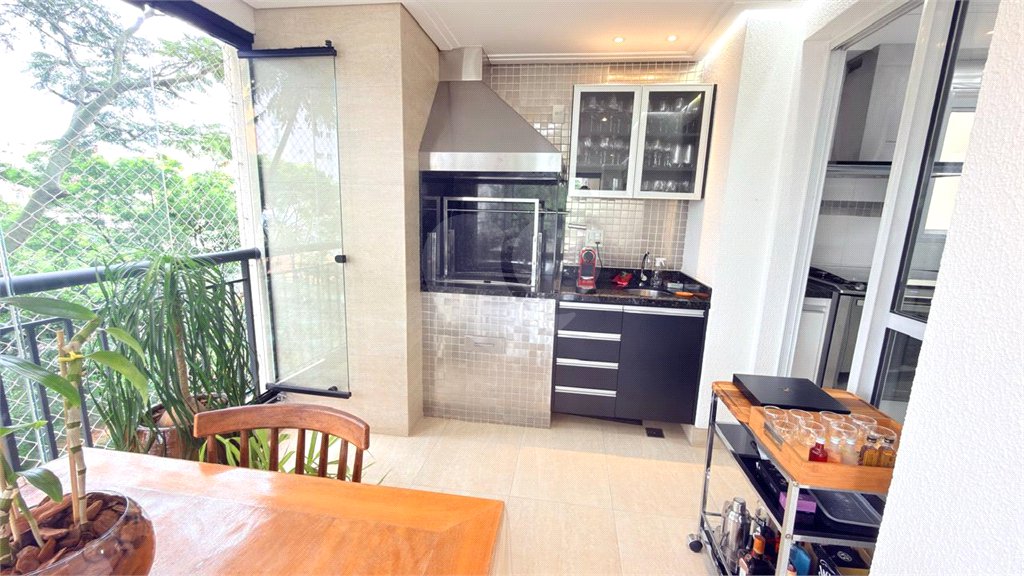 Apartamento à venda com 3 suítes em Santa Teresinha, São Paulo, SP