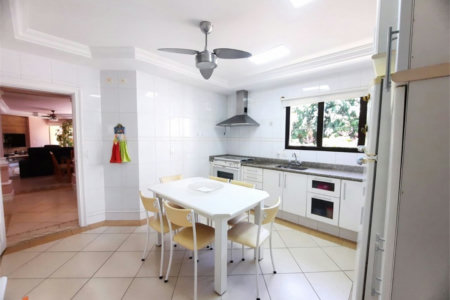 Apartamento Residencial à venda, Balneário Cidade Atlântica, Guarujá - AP1137.