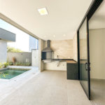 Casa à venda com 3 suítes no condomínio Residencial Mont'alcino, Valinhos - SP