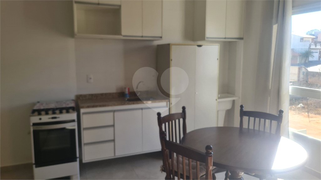 Apartamento à venda com 2 quartos, sendo 1 suíte, em Vila Monteiro, Itapetininga, SP