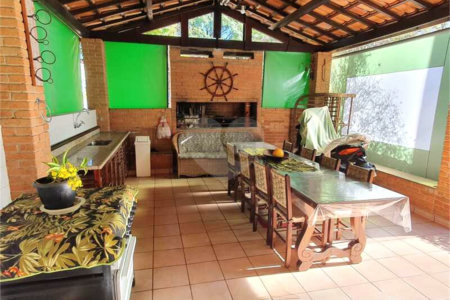 Chácara à venda com 3 quartos, sendo 1 suíte,  em Lago Azul, Araçoiaba da Serra, SP