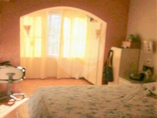 Sobrado à venda ou para alugar com 4 quartos, sendo 1 suíte,  em Santana, São Paulo, SP