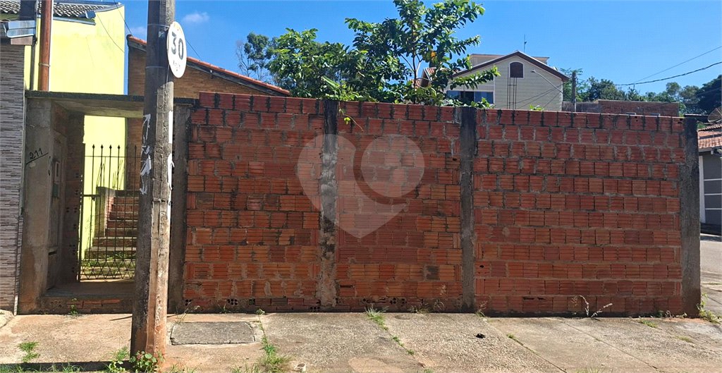 Casa à venda com 3 quartos em Vila Santana, Itapetininga, SP