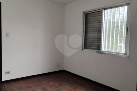 Casa à venda com 3 quartos, sendo 1 suíte,  em Vila Mascote, São Paulo, SP