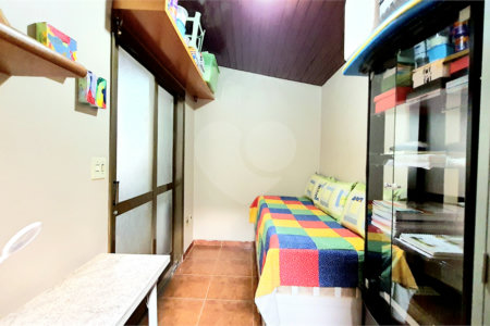 Casa de Vila à venda com 2 quartos, sendo 1 suíte,  em Residencial e Comercial Palmares, Ribeirão Preto, SP